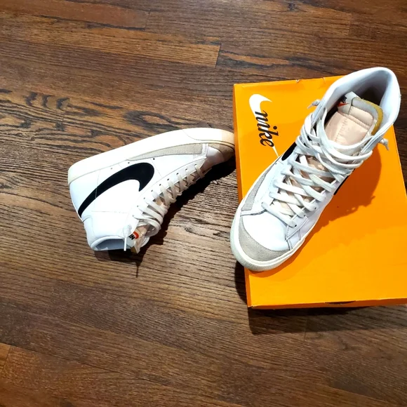 Nike Blazers Mid '77 Vintage - Picture 5 of 9